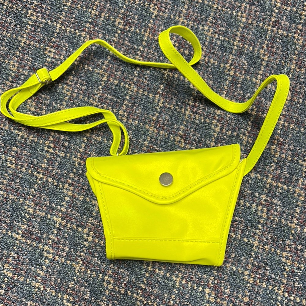 Preloved unbranded Vibrant Yellow Crossbody Bag